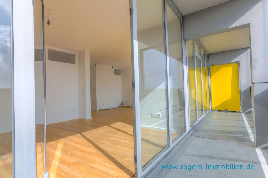 München Thalkirchen Immobilienmakler, Erstbezug Wohnung mieten, Balkon