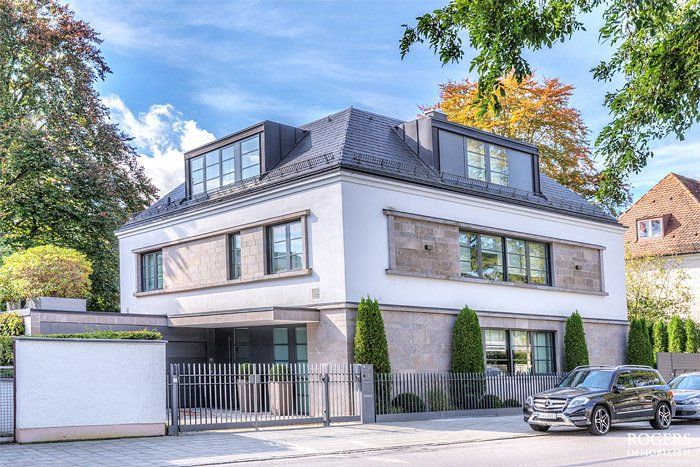 Immobilienfotografie schönes Haus von außen Immobilienfotografie schönes Haus von außen