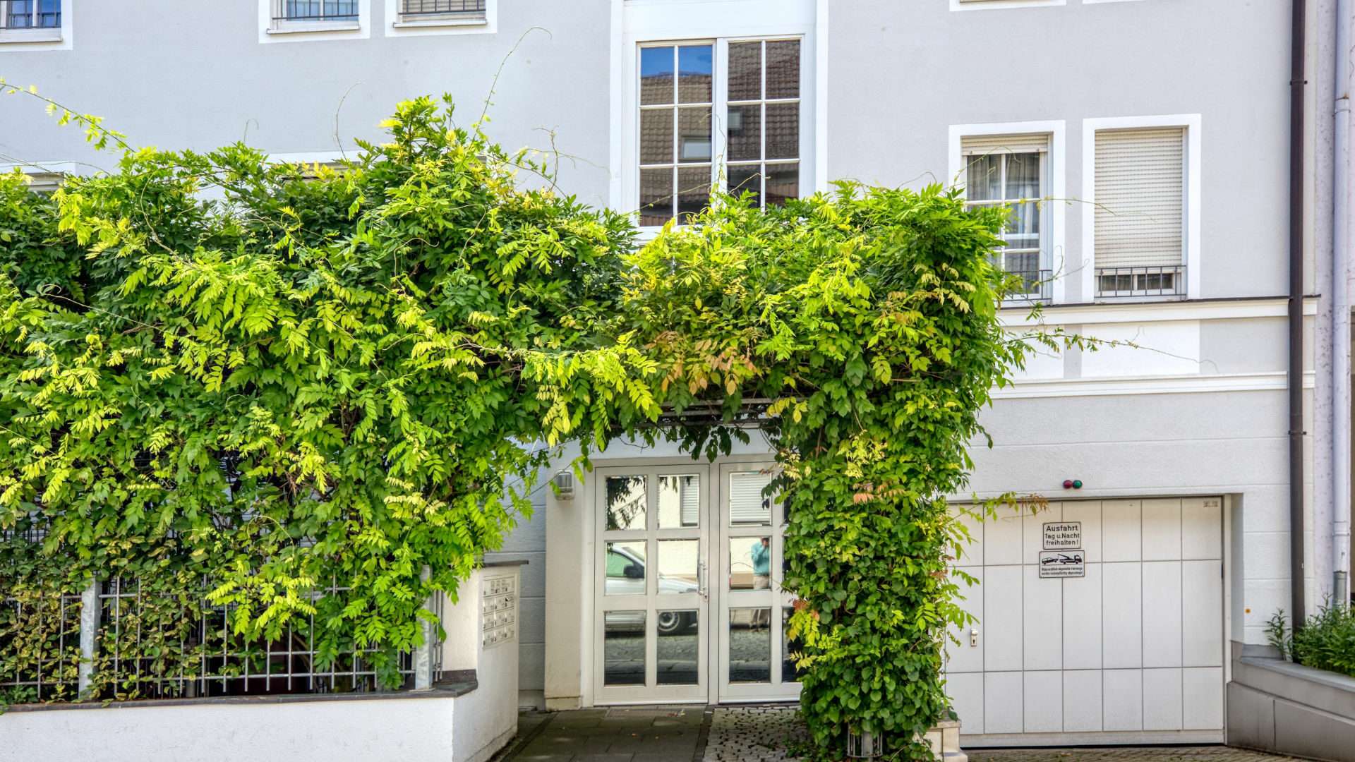 Nymphenburg Wohnung Hauseingang