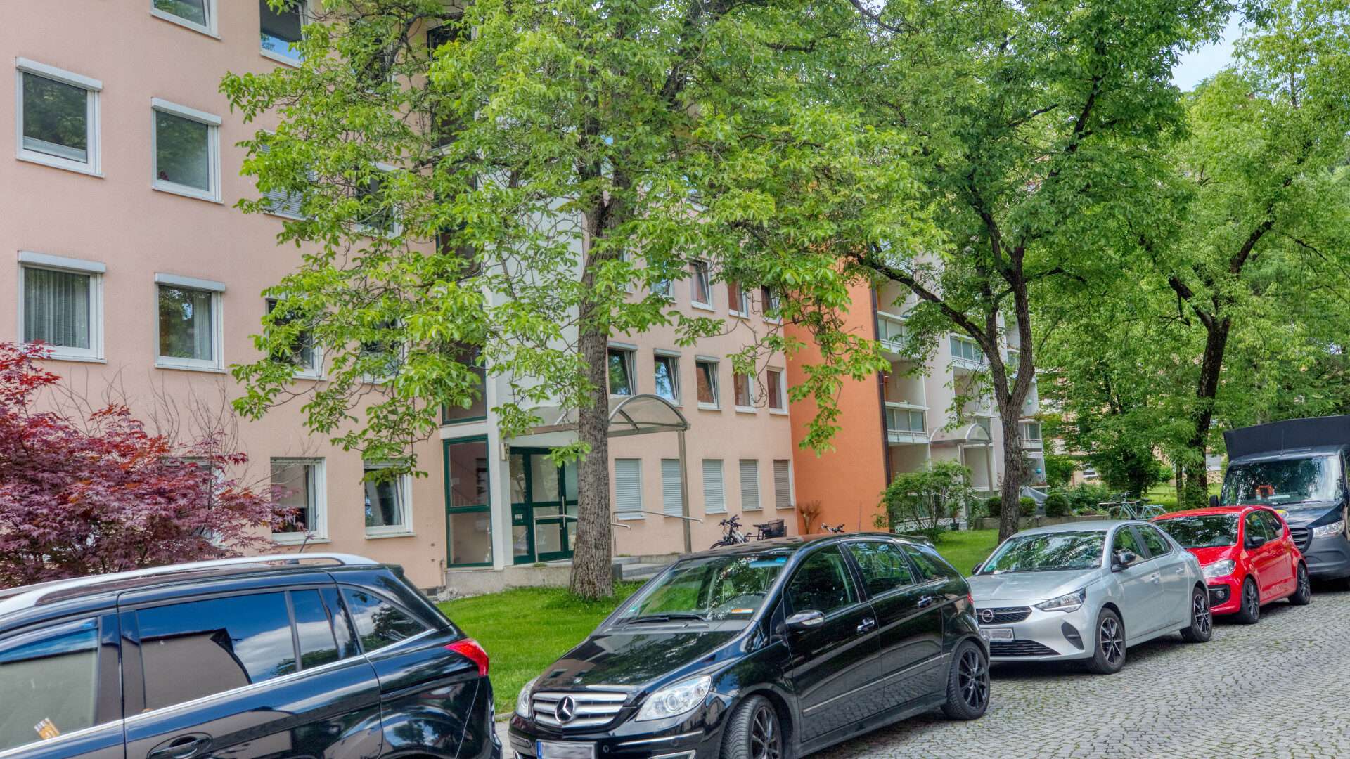 Moosach Wohnung Hausansicht Moosach Wohnung Hausansicht