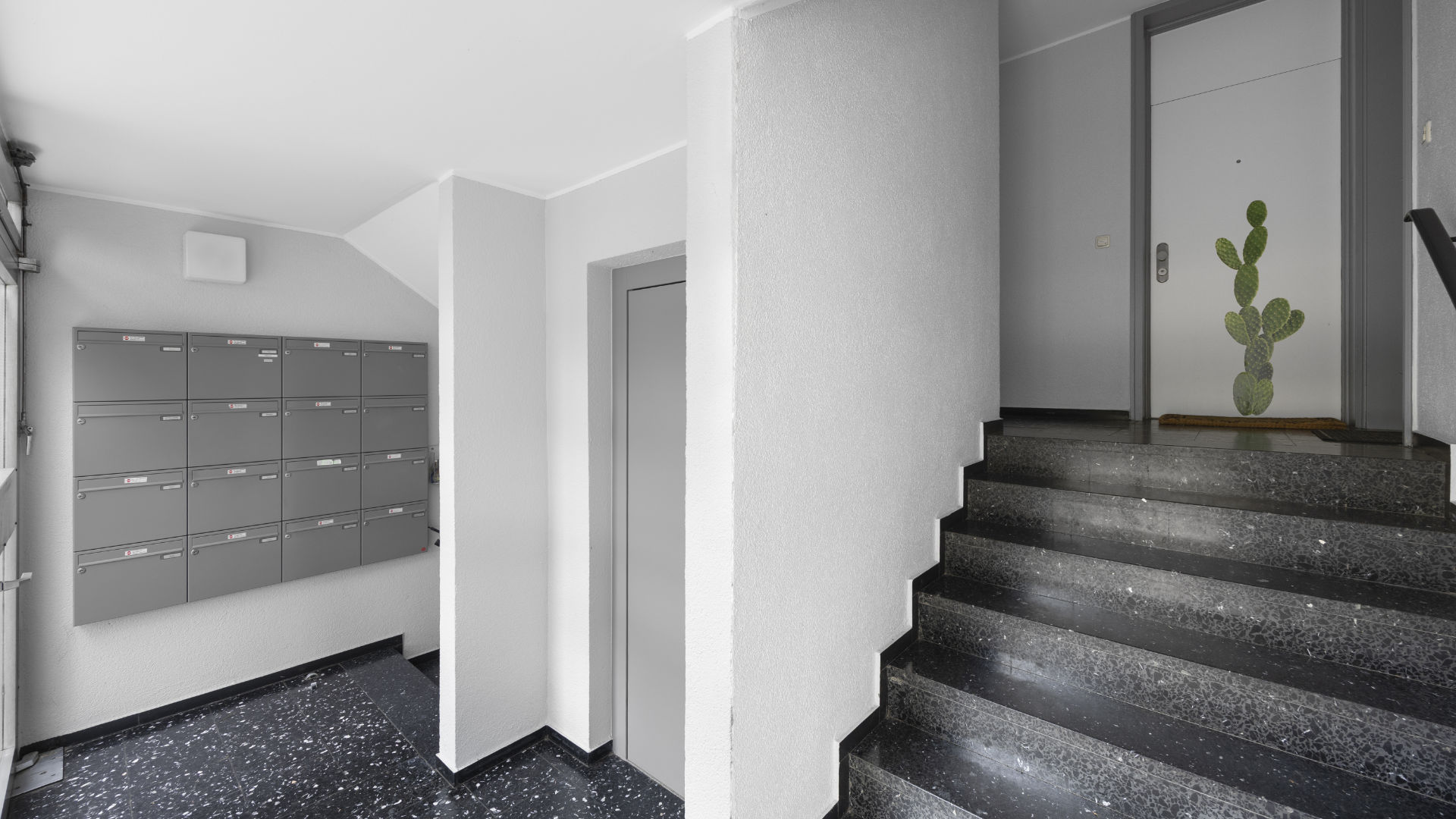Berg am Laim Wohnung kaufen Treppenhaus