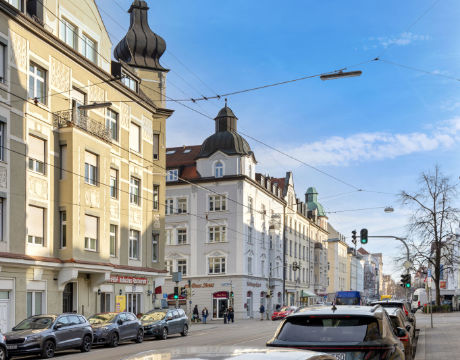 immobilienthema-schwabing-N09A3598 Typische Straßenszene in Schwabing