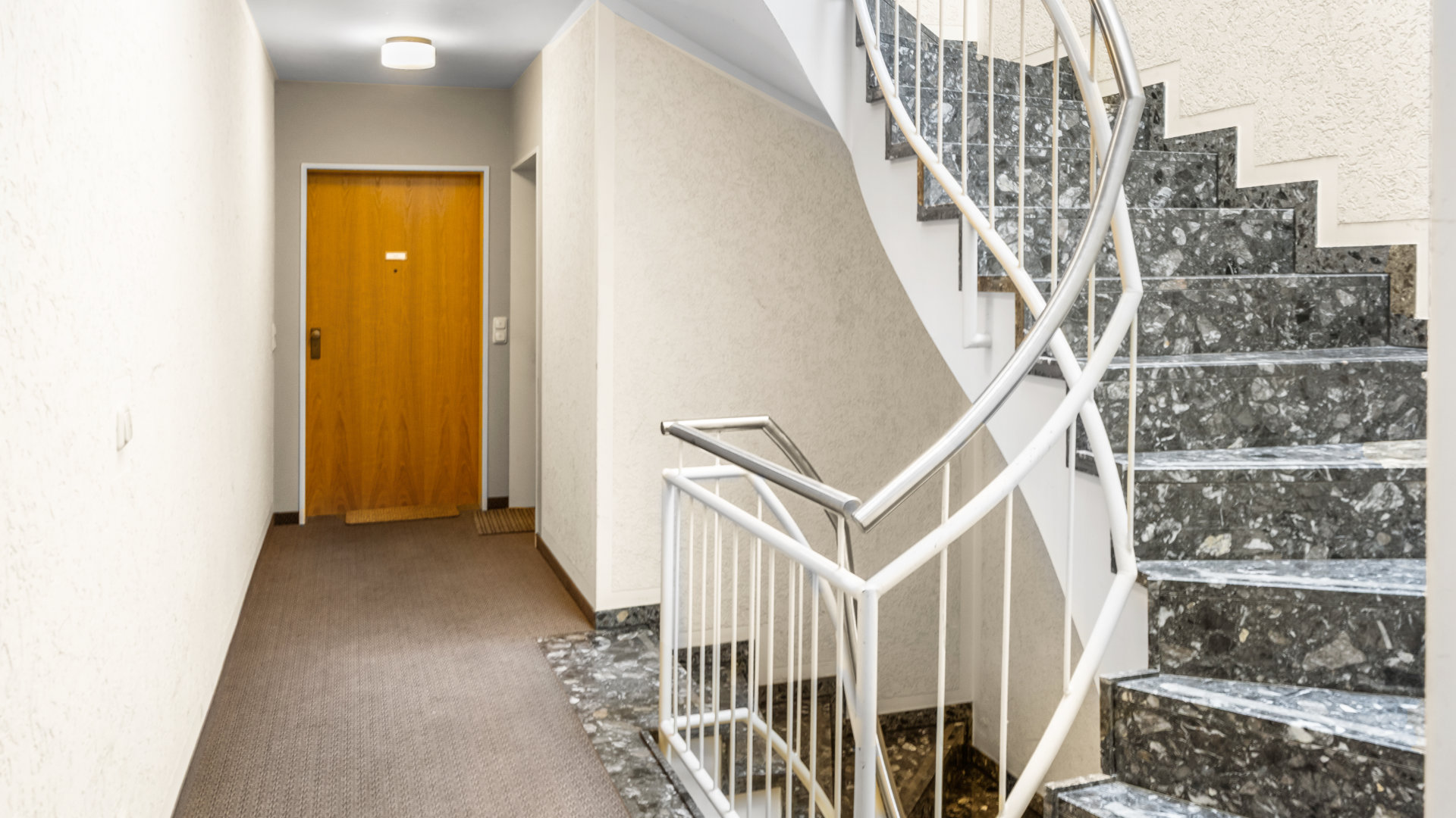 München Feldmoching Wohnung kaufen Treppenhaus
